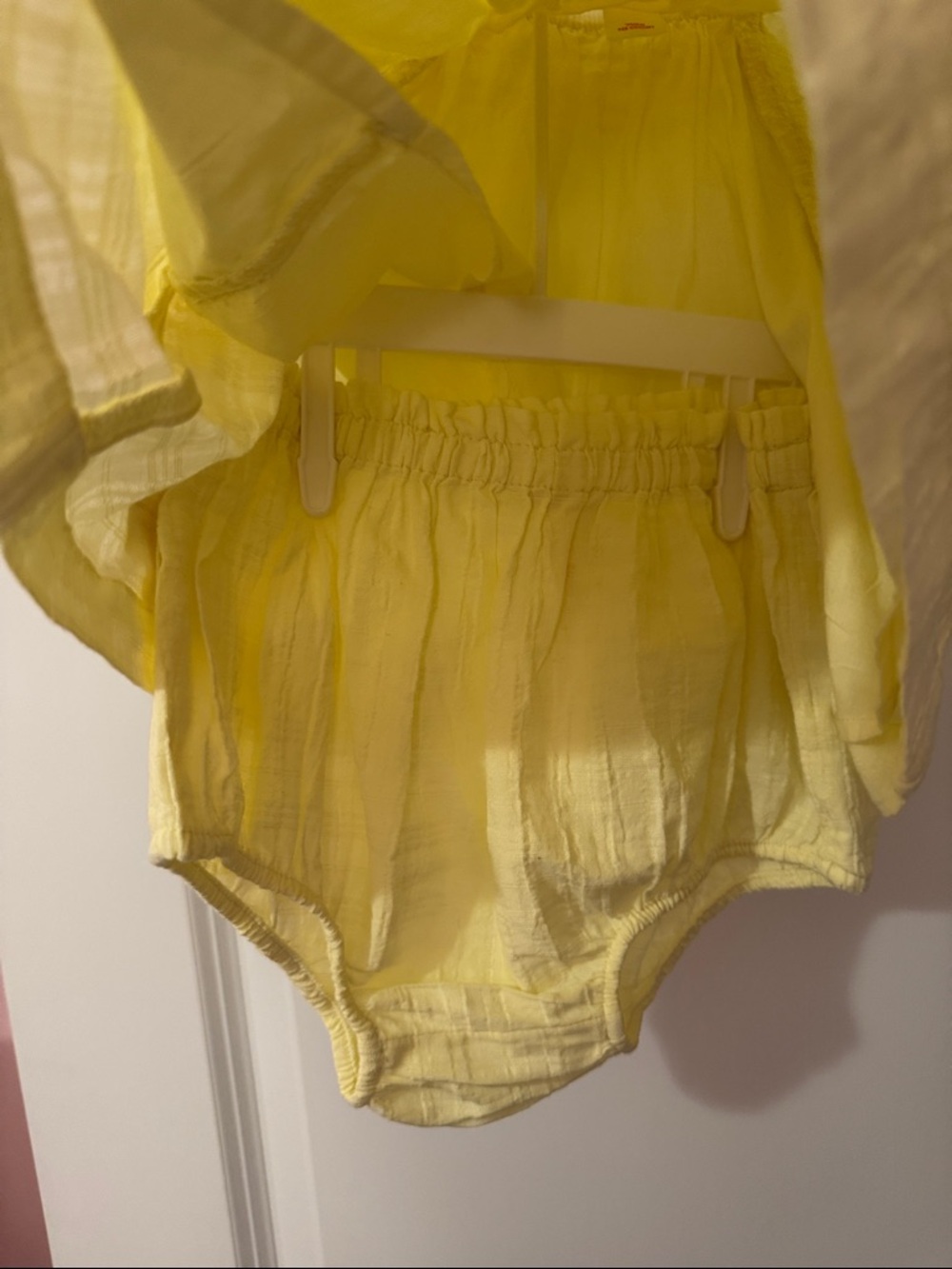 Cat & Jack Yellow Ruffle Baby Matching Set - Picture 5 of 5